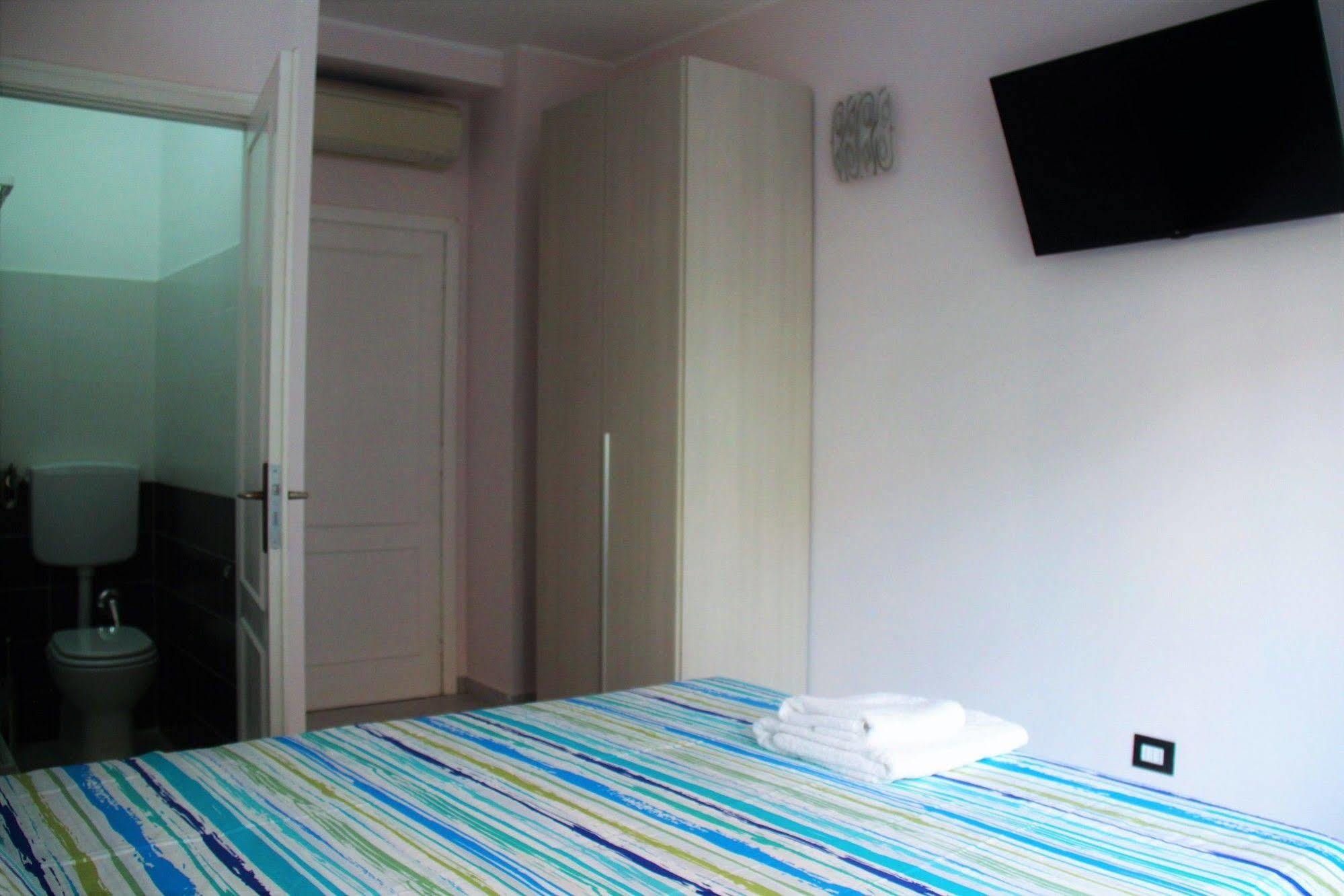 Hello Roma B&B Eksteriør billede